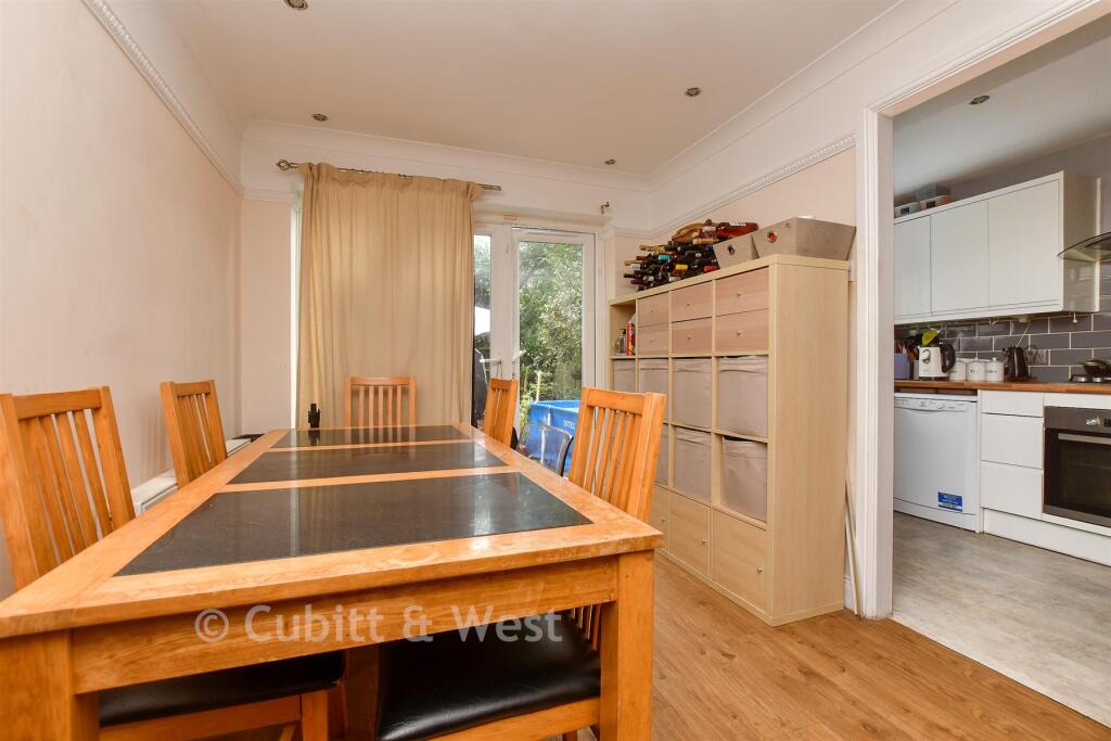 Living / Dining Room