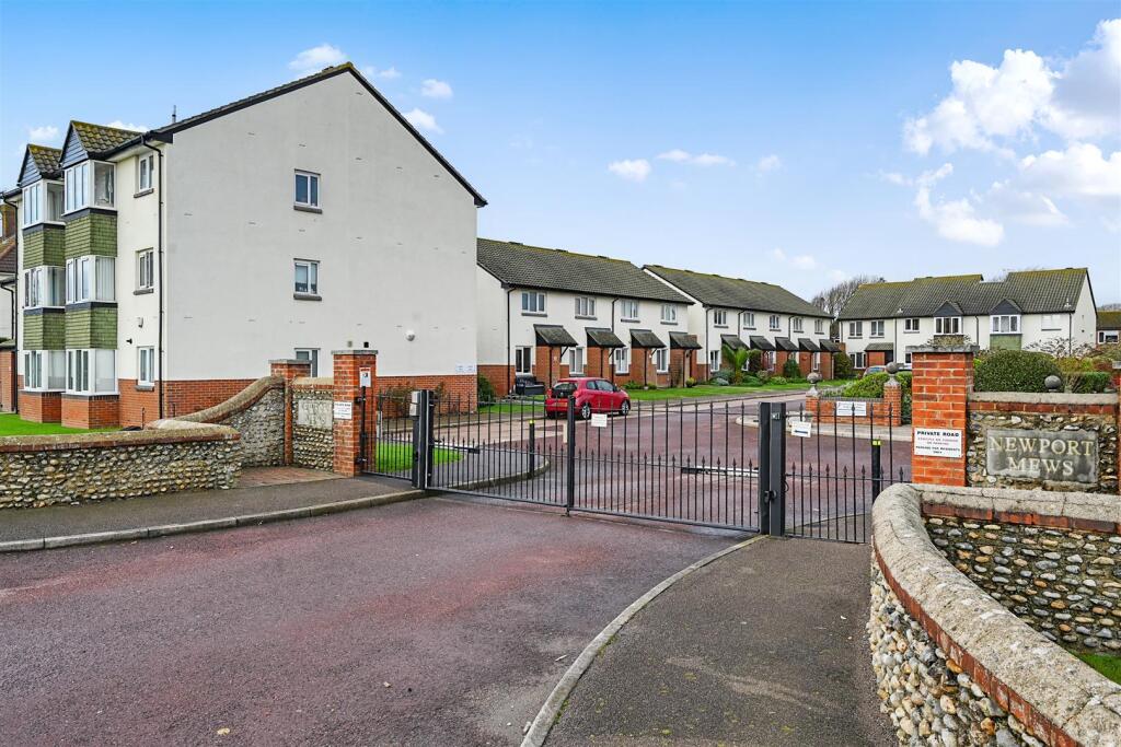 Newport Mews, Seldon, Worthing