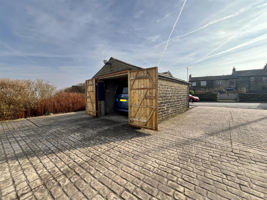 Greenroyd - Garage.png