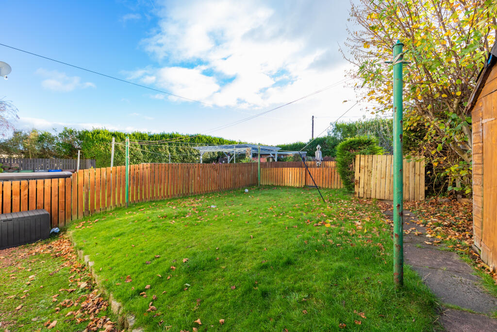 41 Green Road Paisley L -20