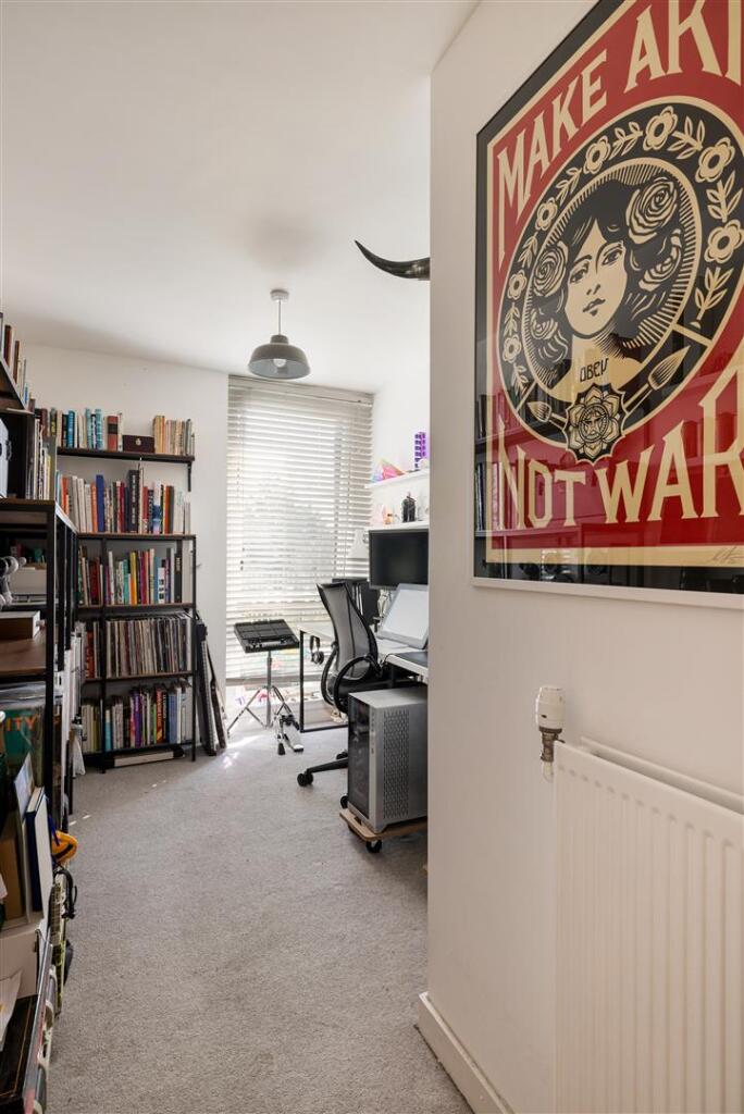 Britains Apartments 27 Sutherland Road, E17