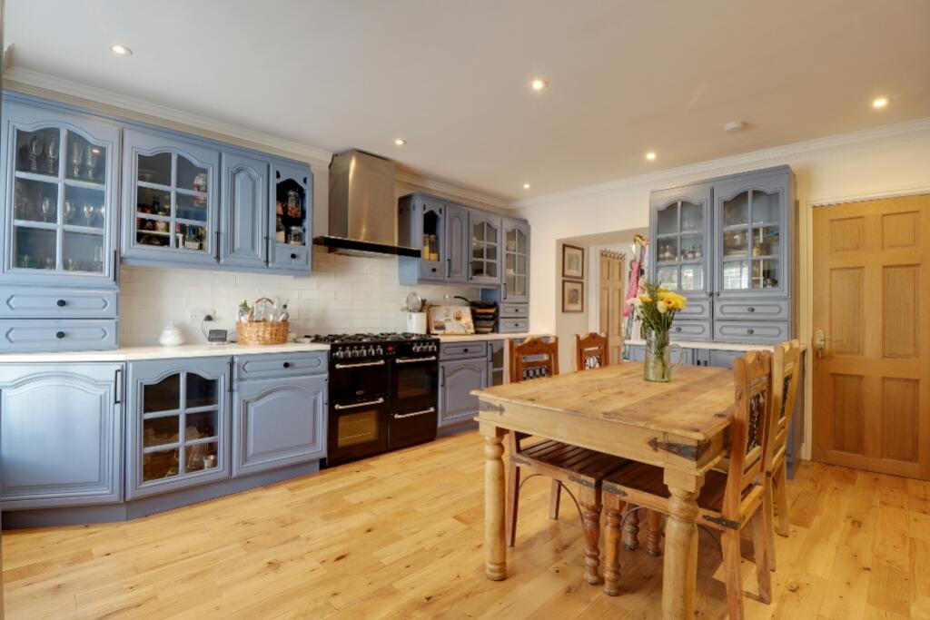 Kitchen Diner