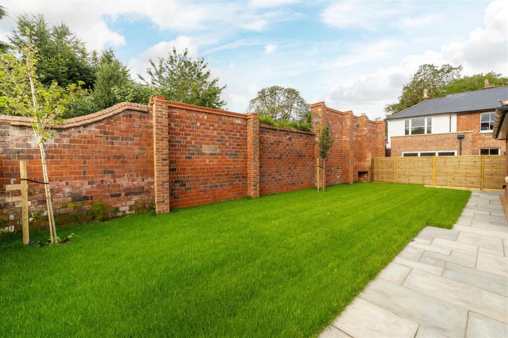 Gosmore Ley Close-10.jpg