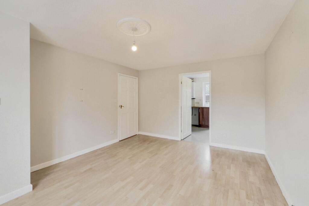 67 Mowlands Close, Sutton-In-Ashfield, Nottinghamshire, NG17 5GH