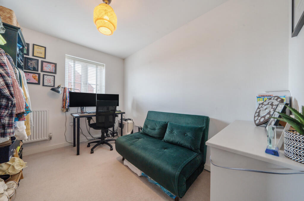 1326691-11-6877c4...