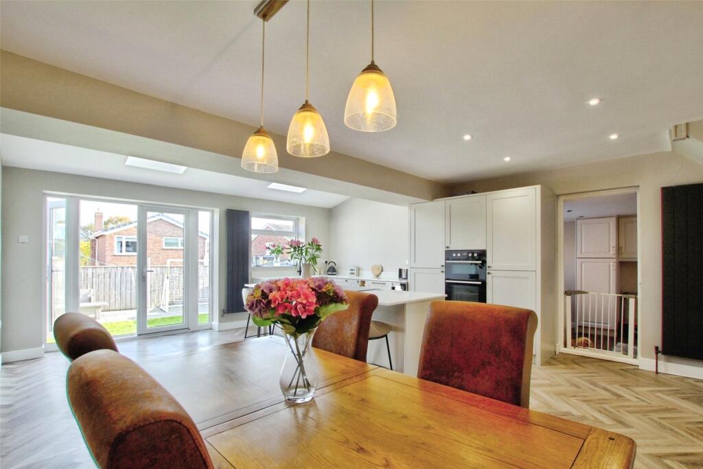 Dining /Kitchen