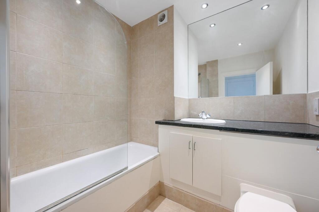 FBL - Bolingbroke Road - Bathroom1 (1).jpg