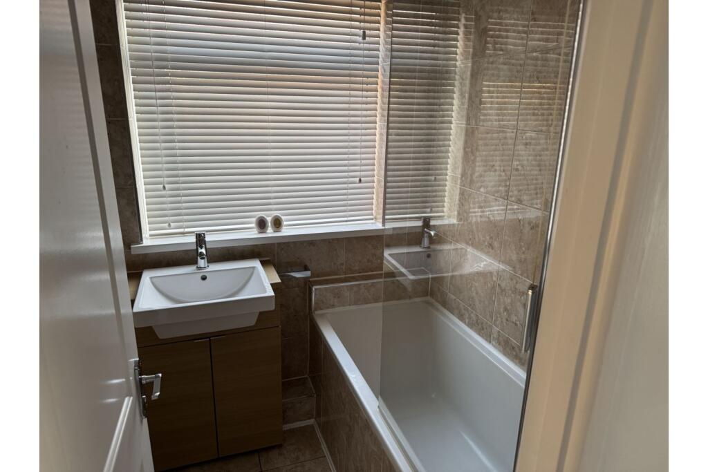Annexe Bathroom