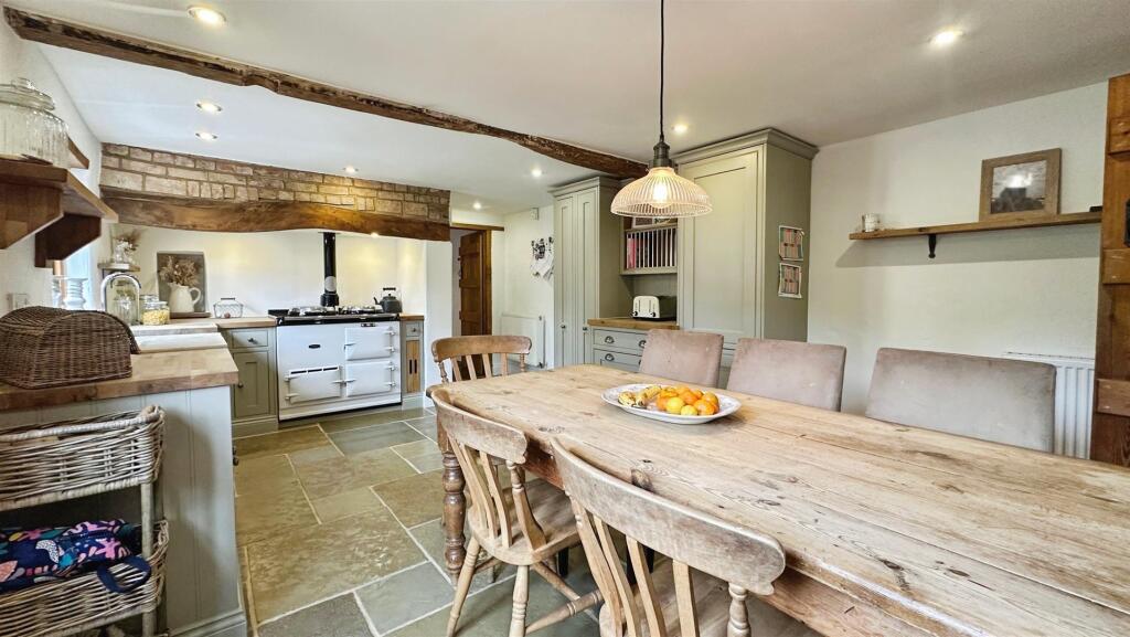 c4627884--4B53-B29A-64ED9DACDBEB-79569-00001946DCE