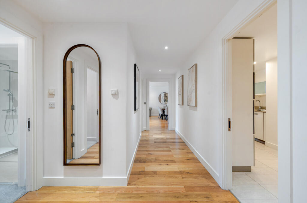 1318271-17-6863d9...