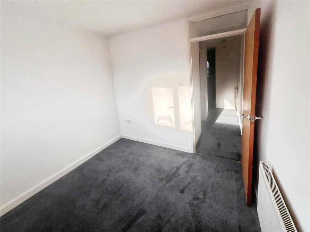 Bedroom 1 (Rear)