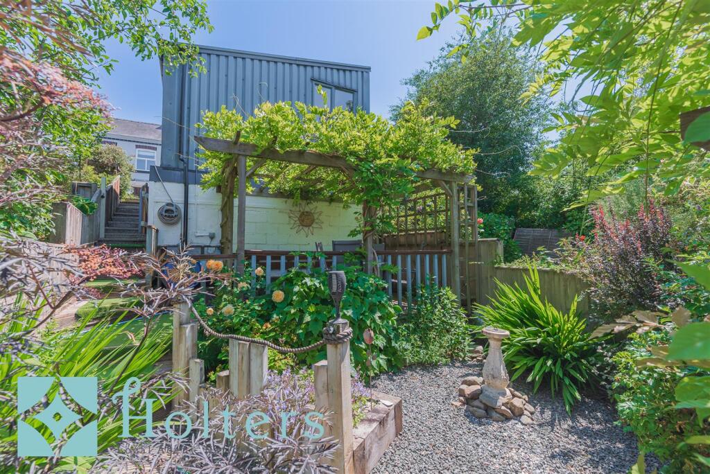 6 Railway Terrace, Builth Rd-27.jpg