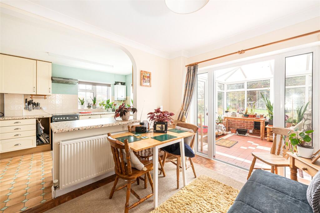 Breakfast Room