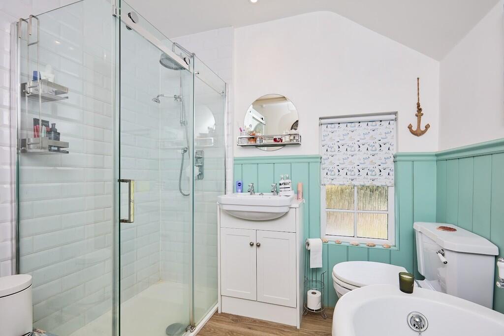 Edward Knight 202...