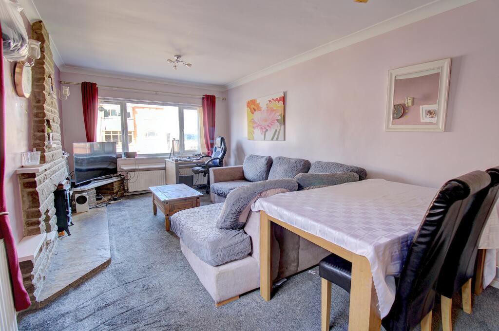 Lounge with Dining