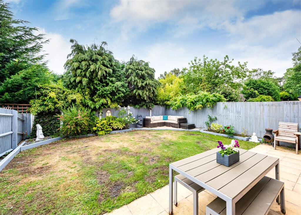 61 Henry Fowler Drive-garden.jpg