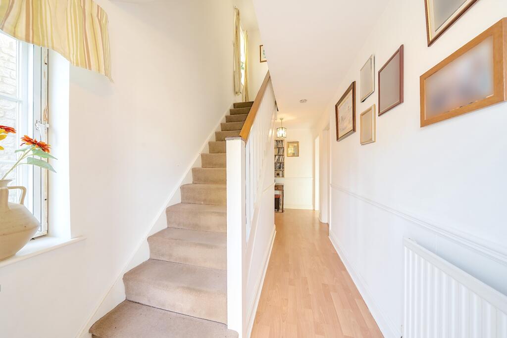 7 Hall Farm Cottages - Hall.