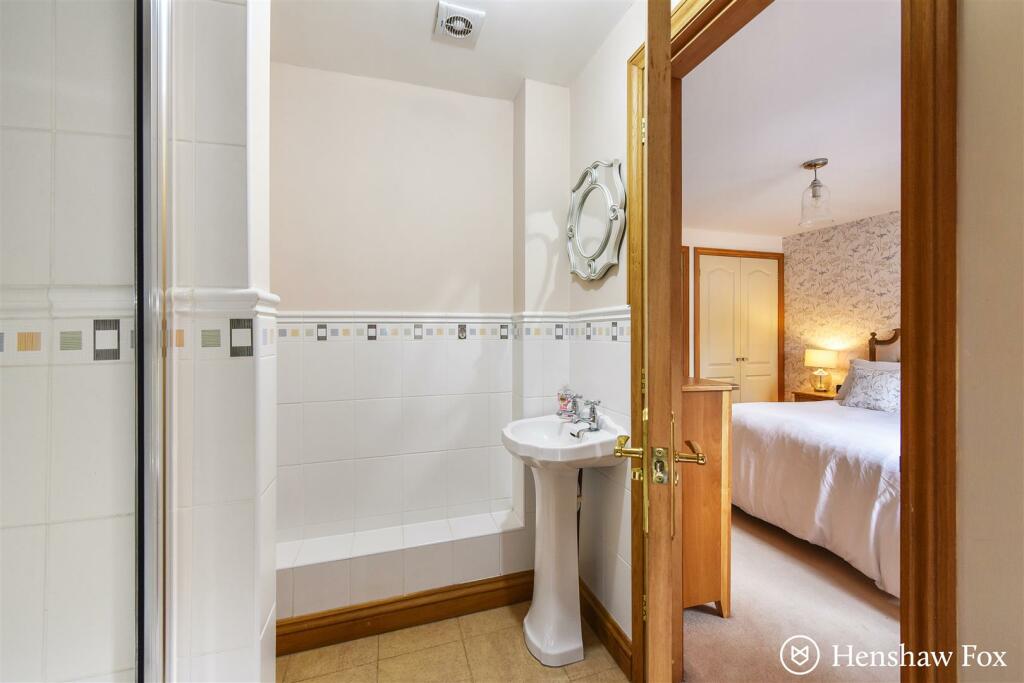 Ph12_5374335 - Copy.jpg