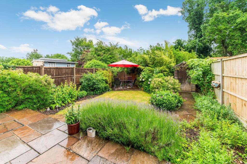 ARDROSSAN GARDENS,-143.jpg
