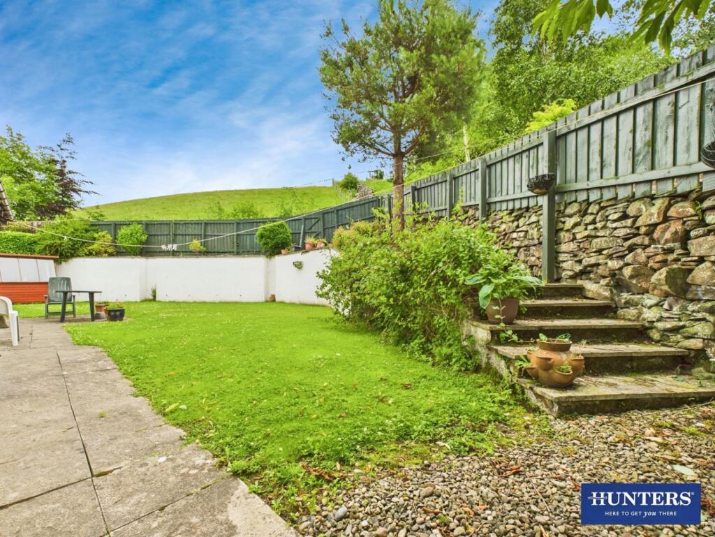 b2851a4f-garden 201.jpg