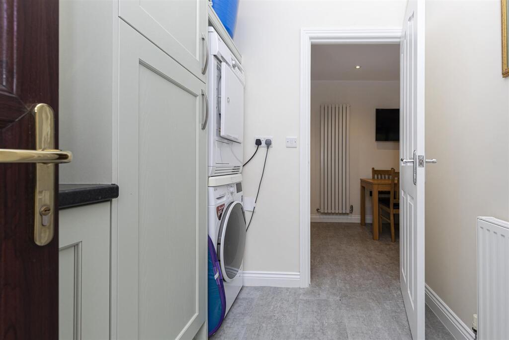 Bramleys Estate Agents - Woodsome Park - Fenay Bri