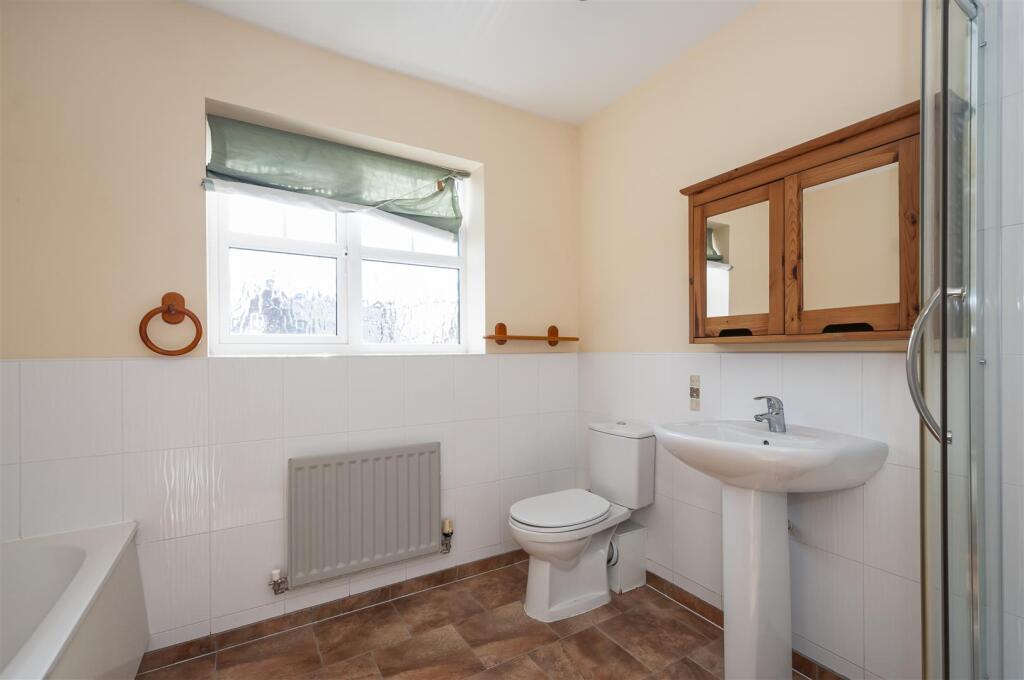 8 Chapel Close20.jpg