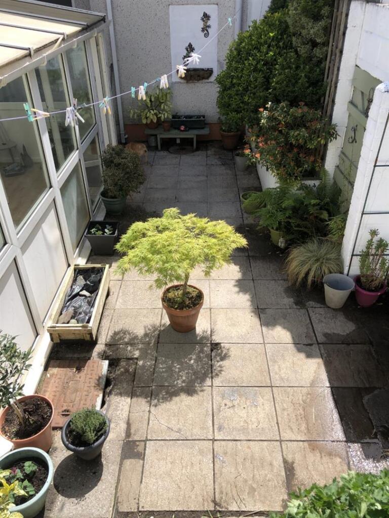 Garden 1.jpg