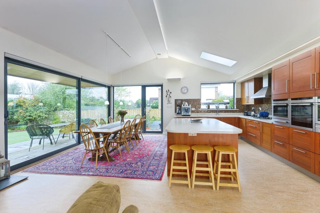 Open Plan Living/Kitchen