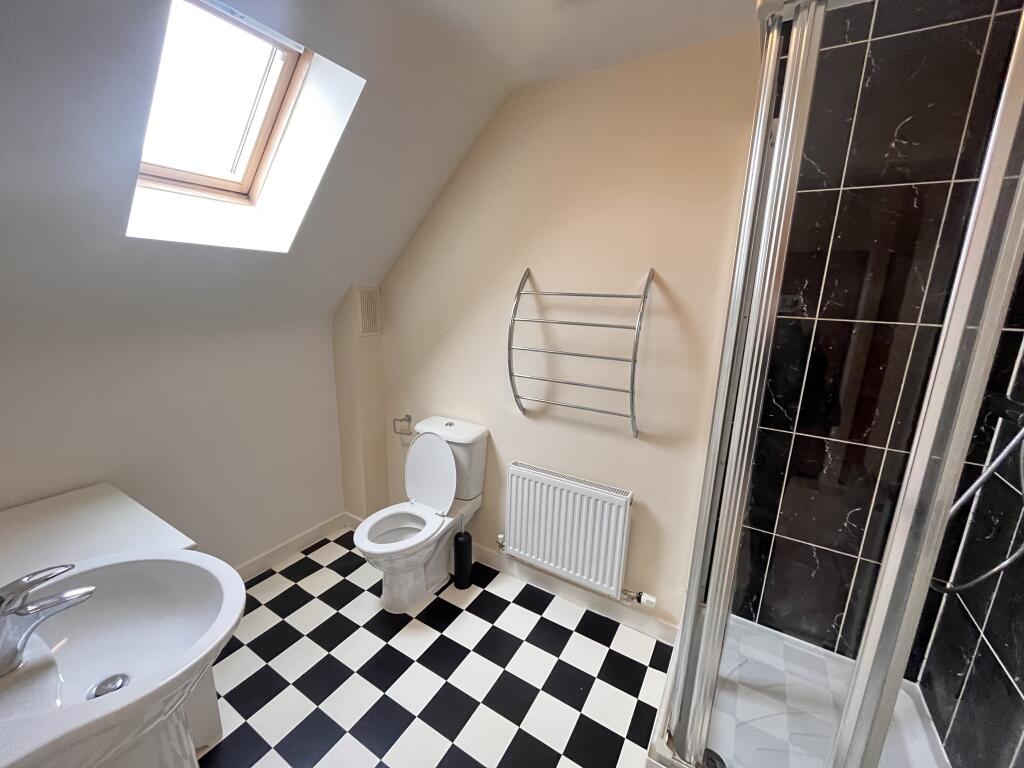 En-suite Bathroom