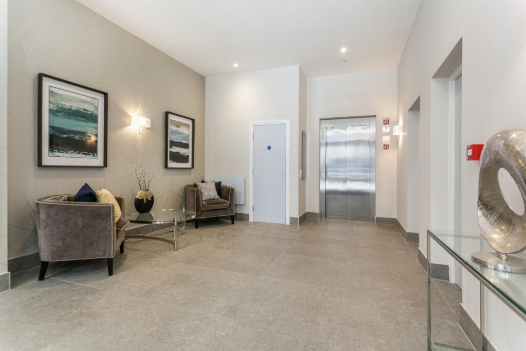 Apartment 60 3049...