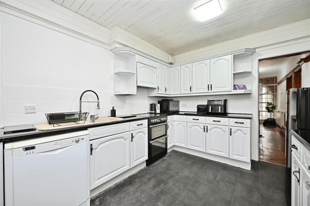 Breakfast Kitchen