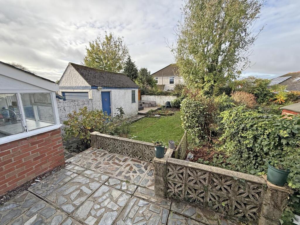 Cresthill Road 6 - Garden 1.jpg