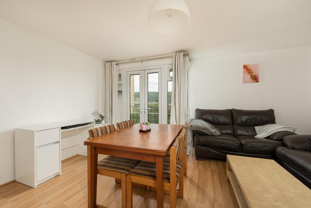 44 Saffron Court Bath BA1 6DF-2.jpg