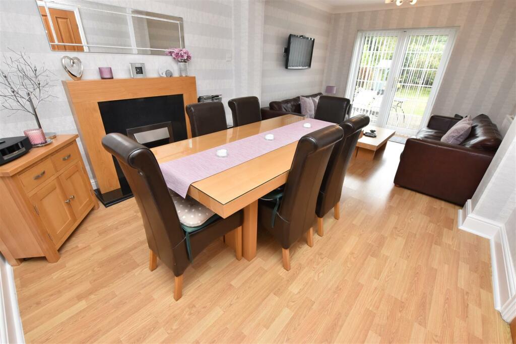 DINING ROOM/REAR SITTING ROOM