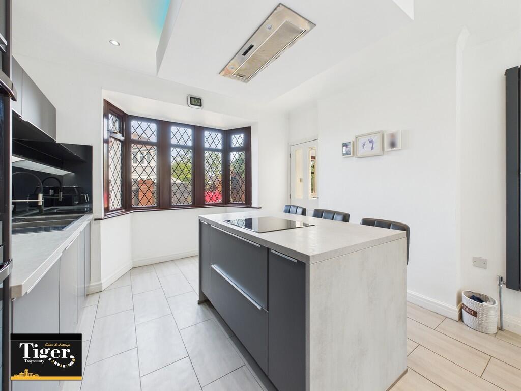 CAM03440G0-PR0333...