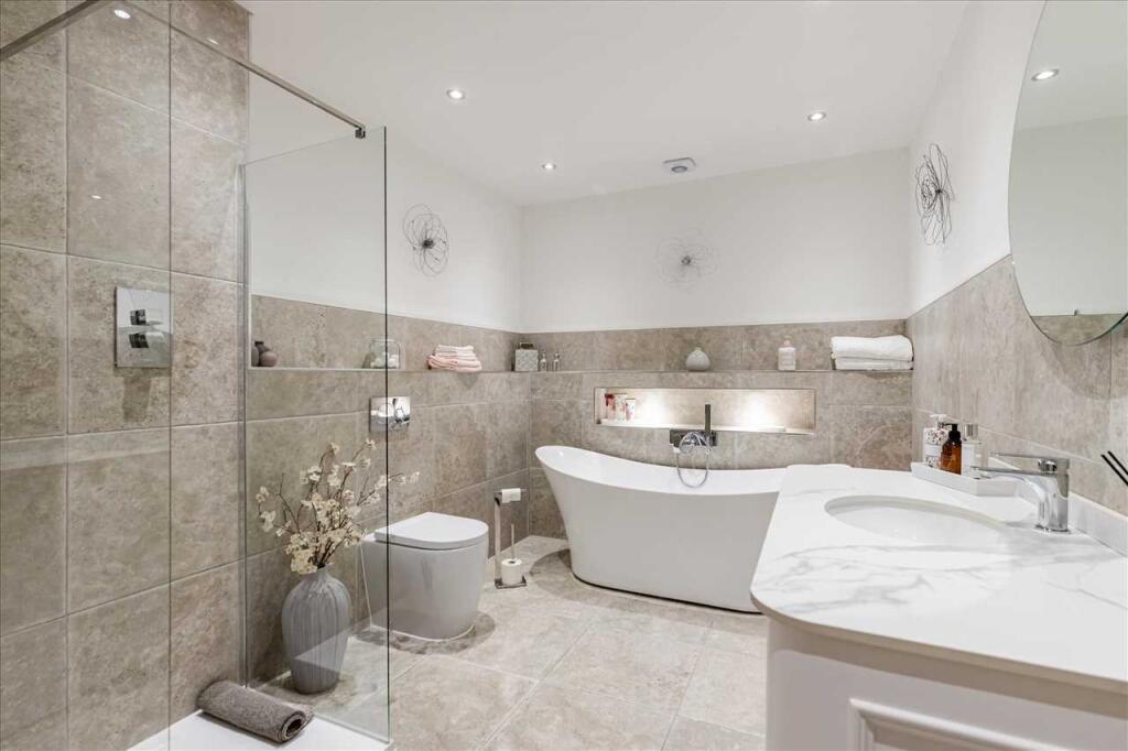 Bathroom (1)