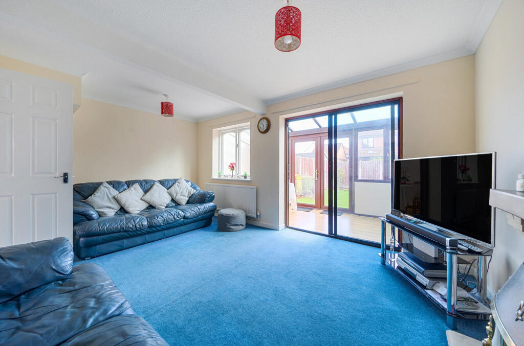 1383211-8-691c572...