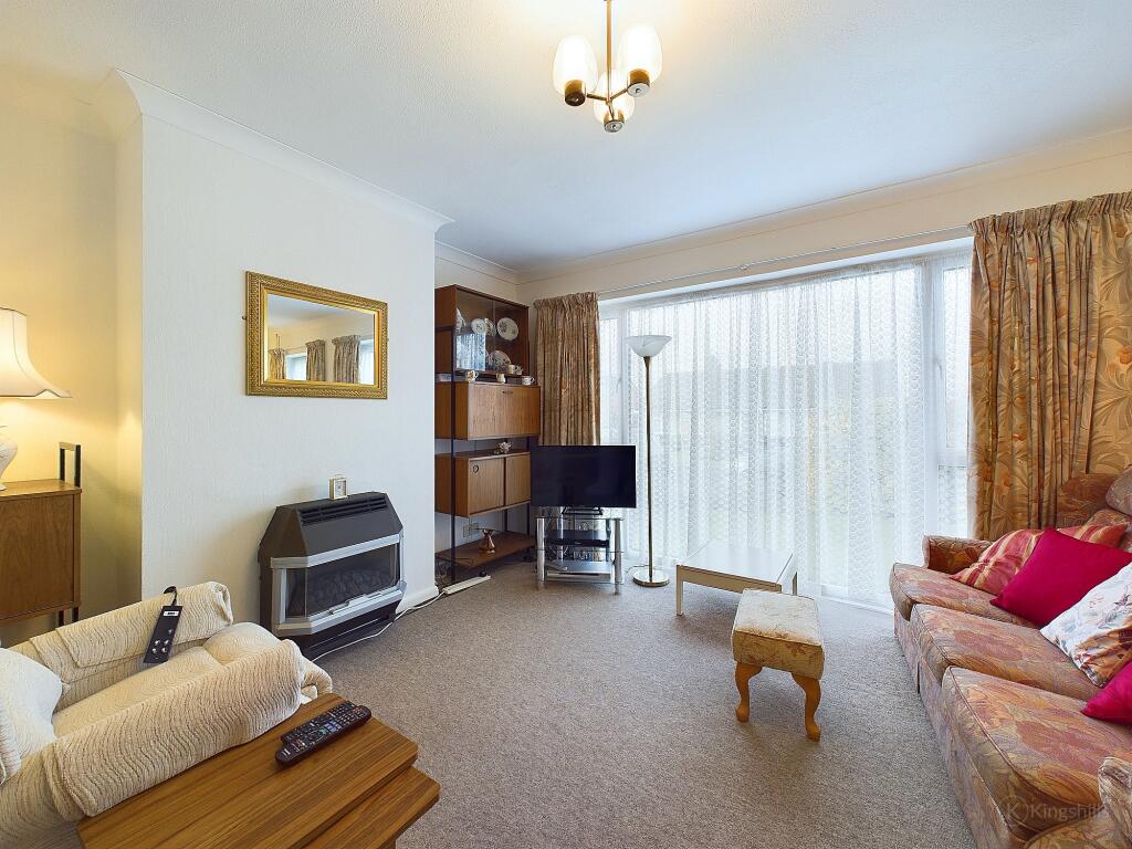 CAM02119G0-PR0323-STILL001