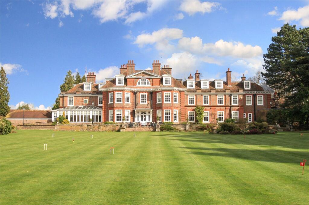 Mansion Clubhouse