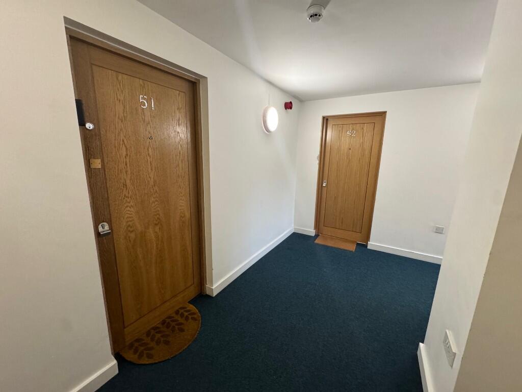 Midland Road, Luton, Bedfordshire, LU2