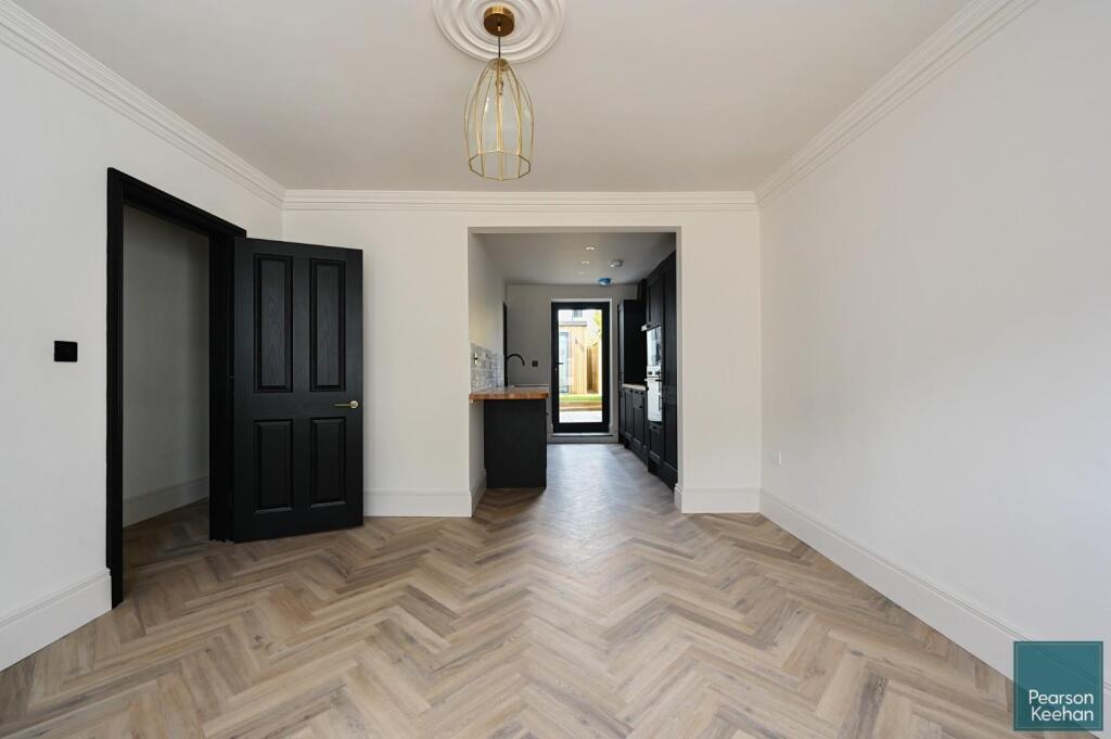 80 WESTBOURNE STREET - BN35PH - PHOTOS (9).jpg