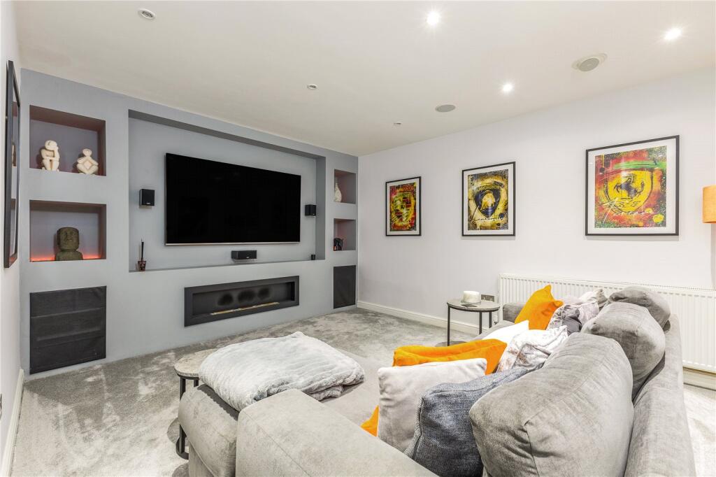 Home Cinema