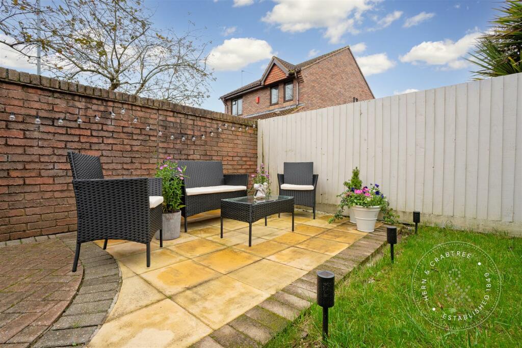 The Meadows, Hern Crabtree (29).jpg