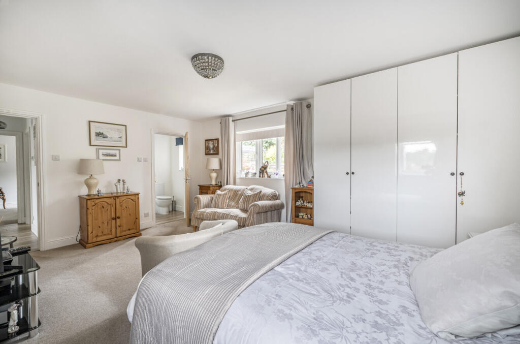 1323608-4-6890eb8...