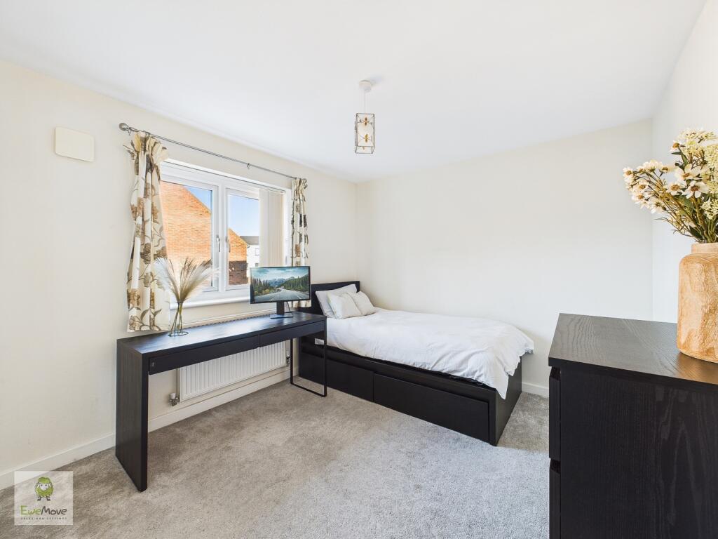 CAM02308G0-PR0221-STILL023-2