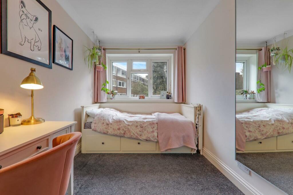 11-7258JHPropWpen - 16 Auckland Close - 31-medium.