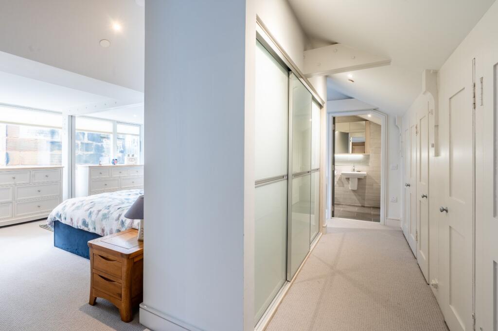 Built In Wardrobes