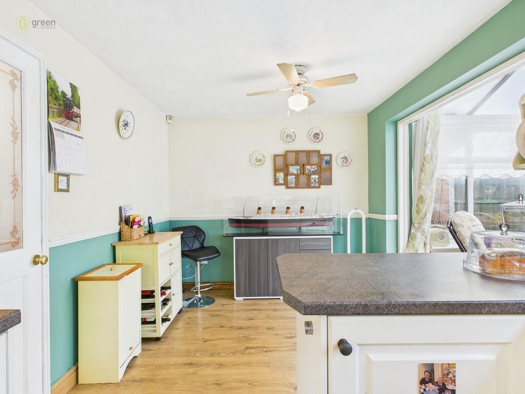 CAM04914G0-PR0067...