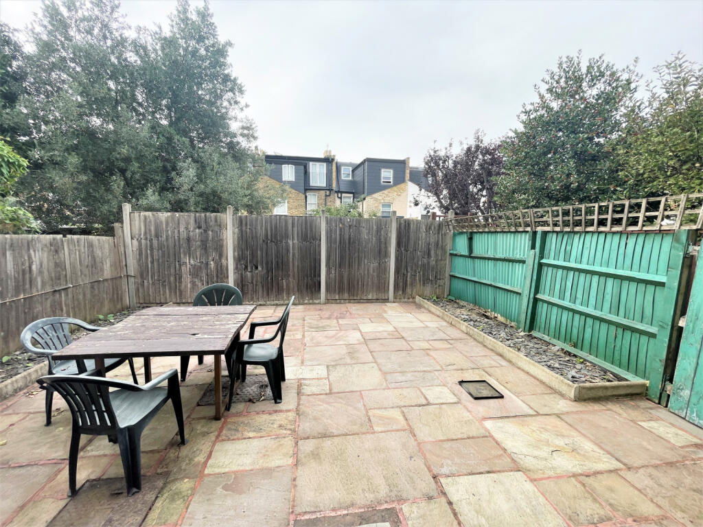 5920e10e9b5f8e30dc1c46b4547355f8