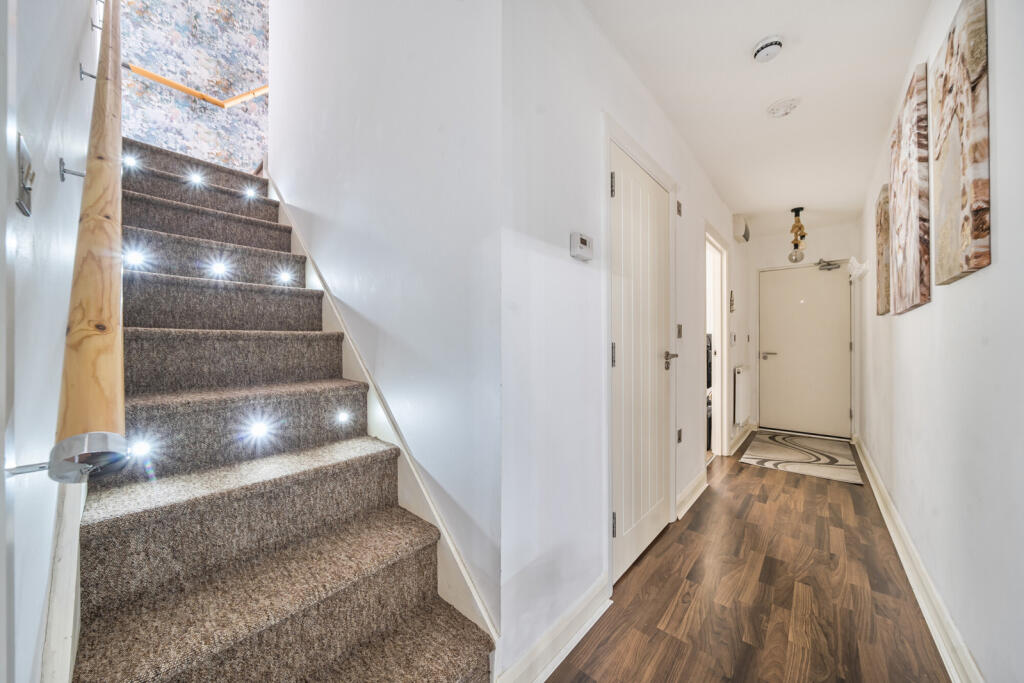 1339620-7-68a86fc...